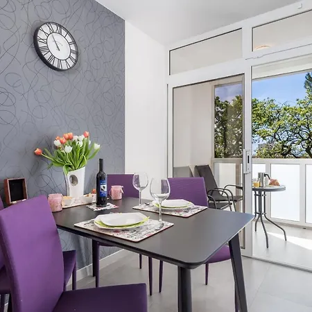 Sunny Studio With Balcony Rijeka