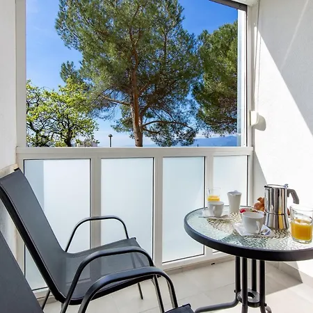 Sunny Studio With Balcony Rijeka